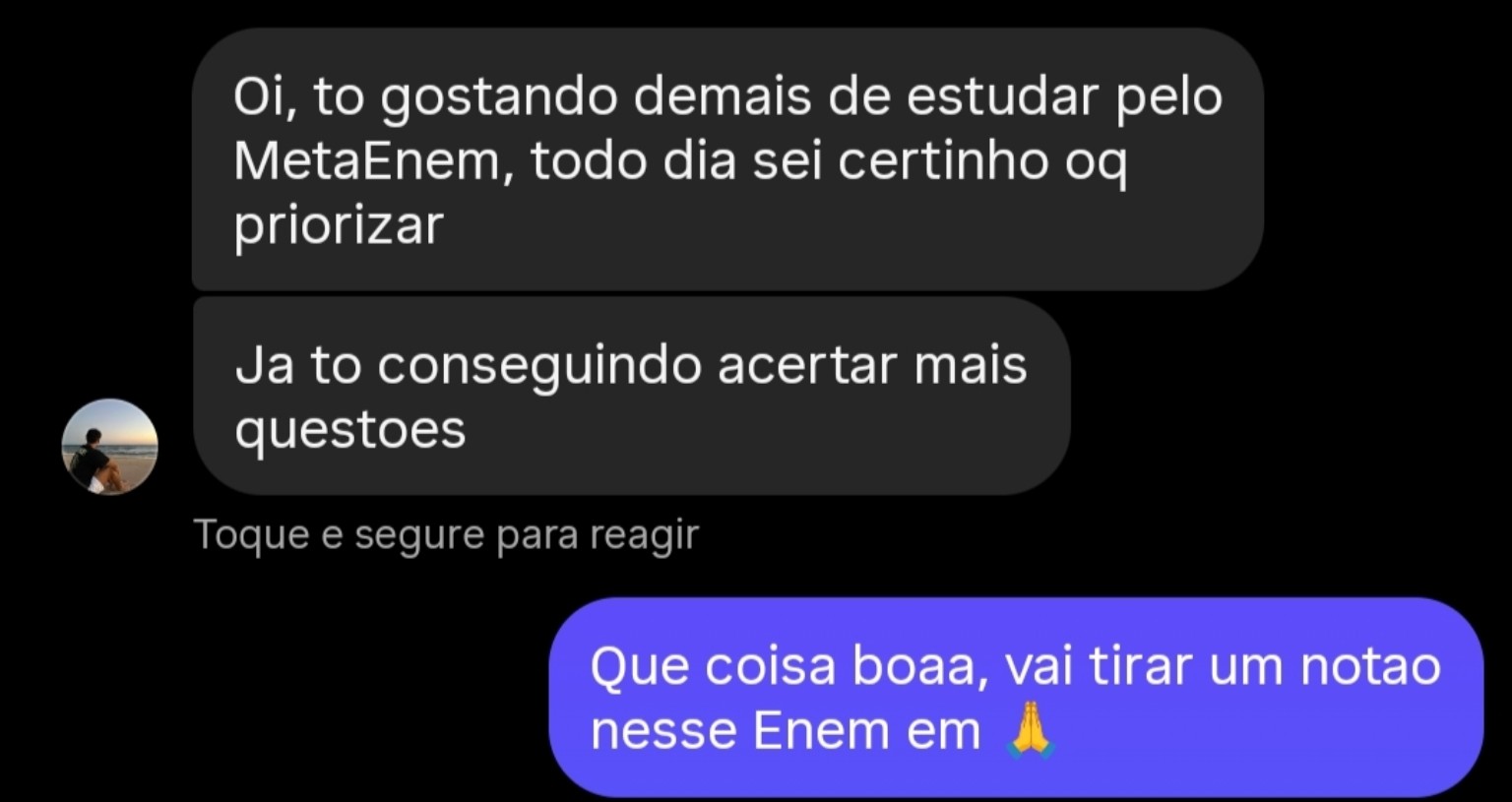 Depoimento de estudante dizendo que sabe o que priorizar no MetaENEM e já está acertando mais questões